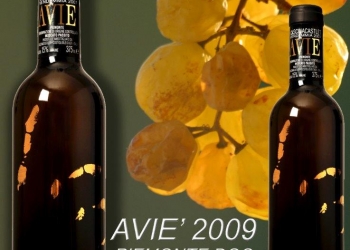 All’Avié Moscato Passito 2009 di Cascina Castlèt l’Oscar della Douja d’or.