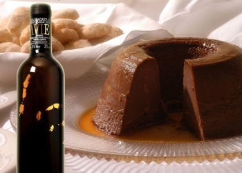 Bunet con Avié Moscato Passito Bunet con Avié Moscato Passito
