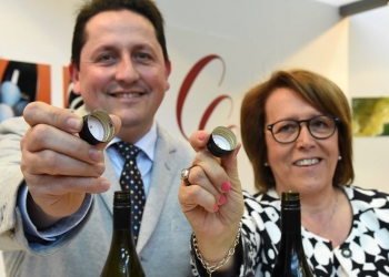 Le prime mille bottiglie con il tappo a vite al 50° Vinitaly.